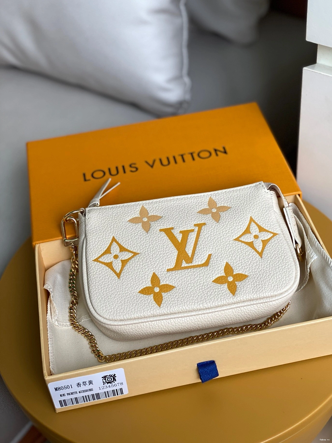 POCHETTE ACCESSOIRES VUITTON MINI LOUIS 0726